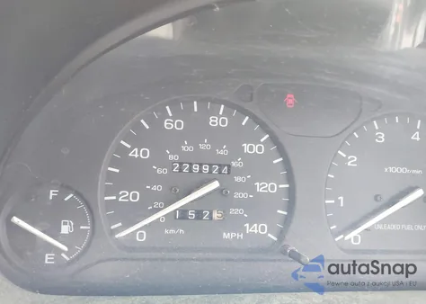 1996 Subaru Legacy L из США, поврежденный, VIN 4S3BK6358T7300748